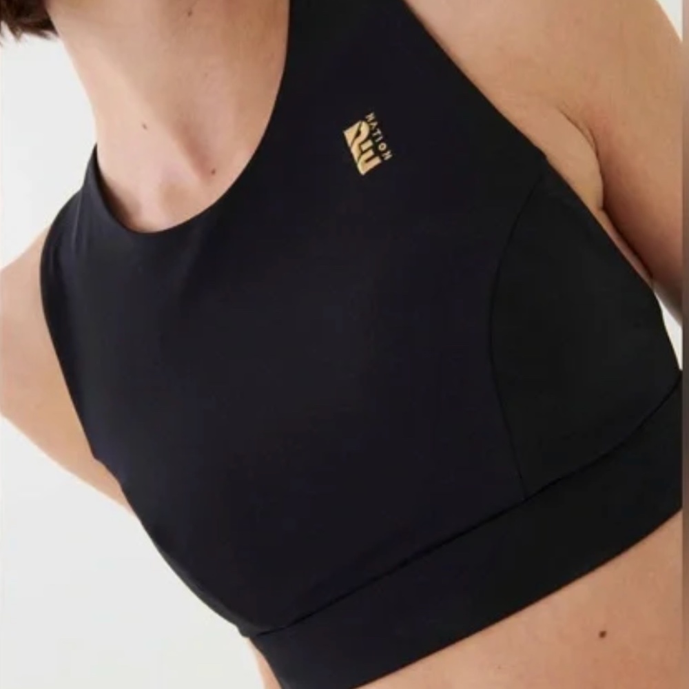 Black Backswing Sports-Bra
